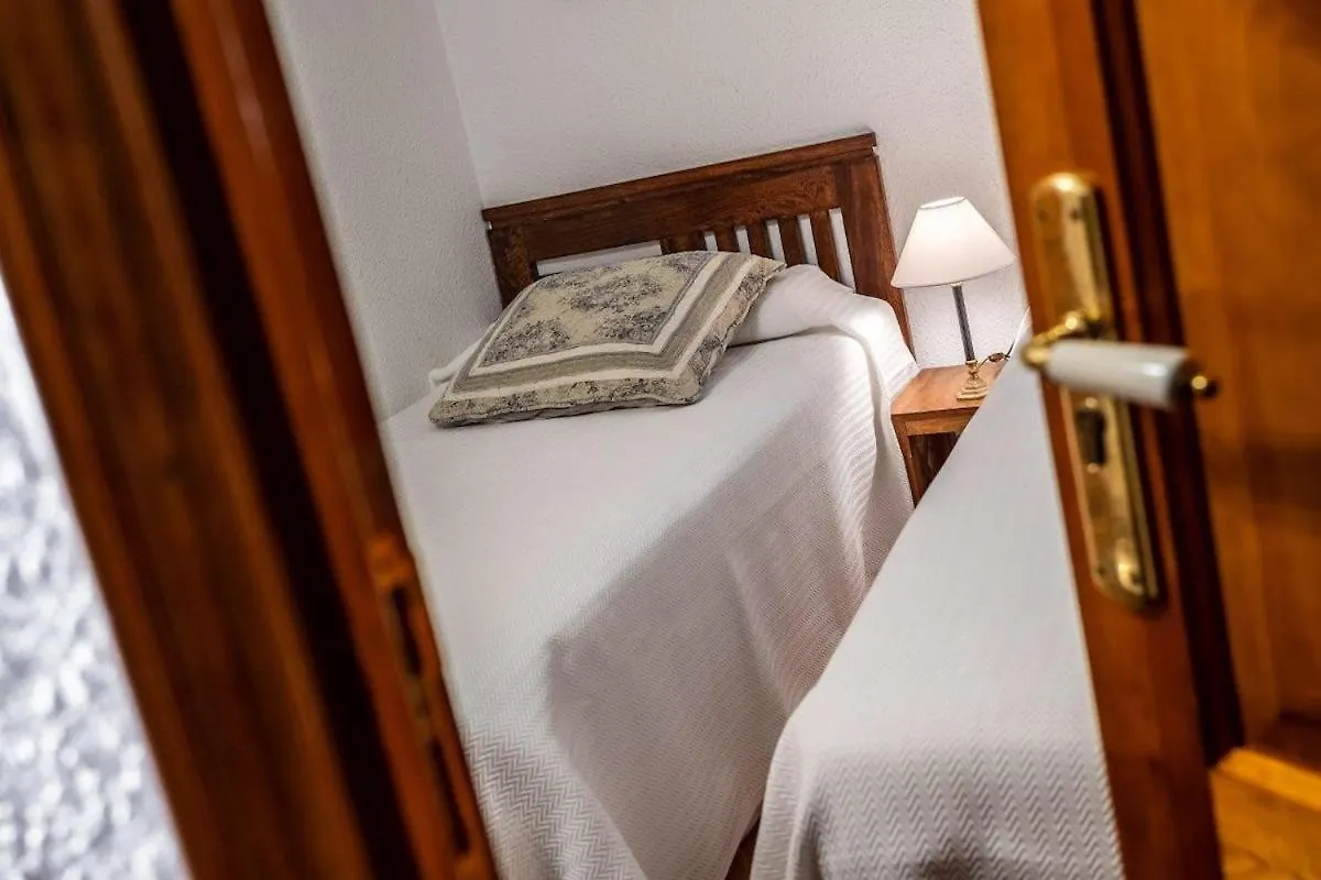Casa Con Piscina 1Hr Barcelona Villa Jorba