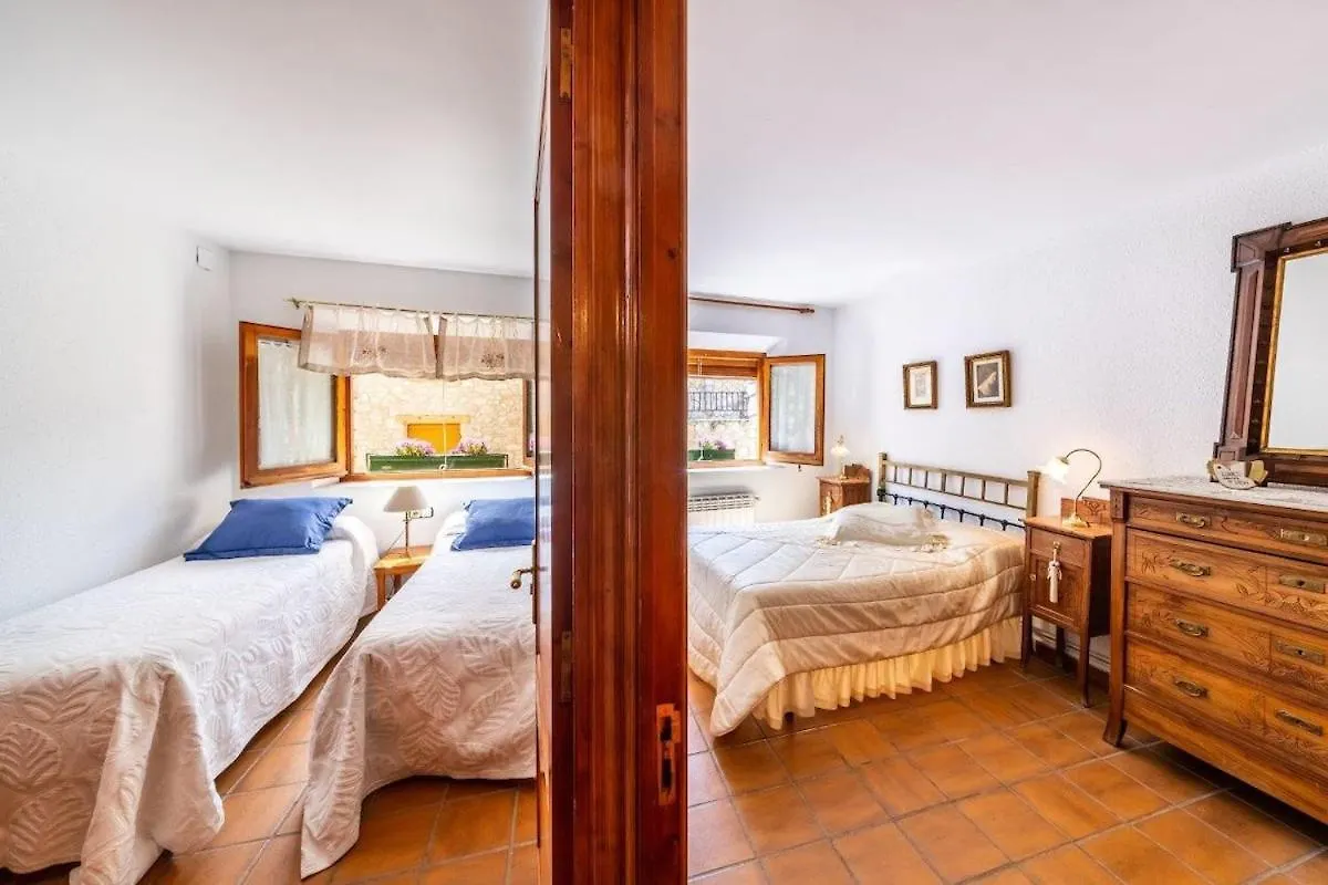 Casa Con Piscina 1Hr Barcelona Villa Jorba Holiday home
